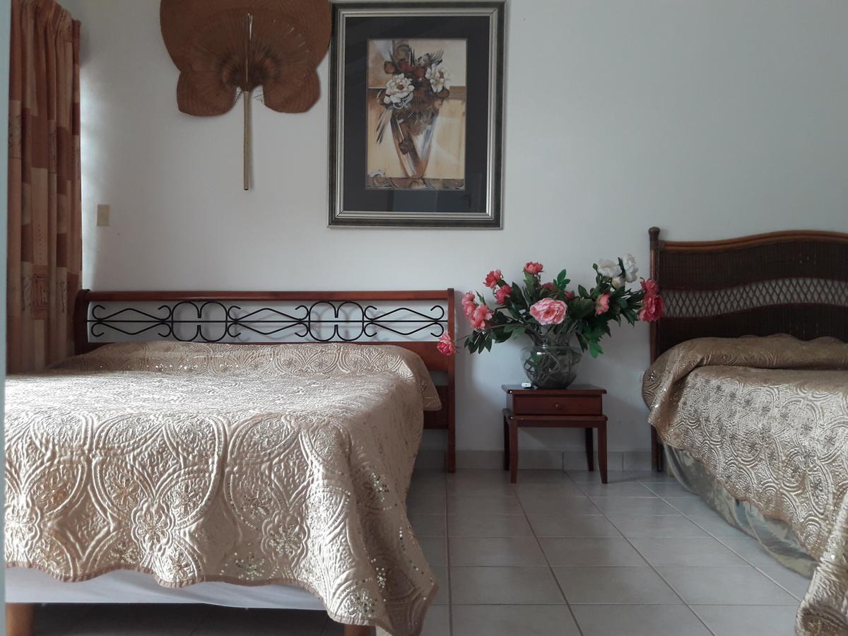 Aruba Harmony Apartments Ораниестад Екстериор снимка