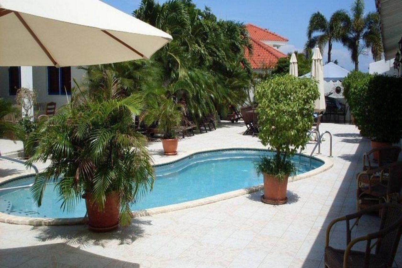 Aruba Harmony Apartments Ораниестад Екстериор снимка